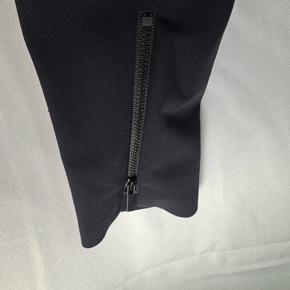 NWT Classiques Entier Suit Jacket in Black- Size 2 - Picture 6 of 8
